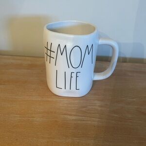 Rae Dunn hash tag mom life mug